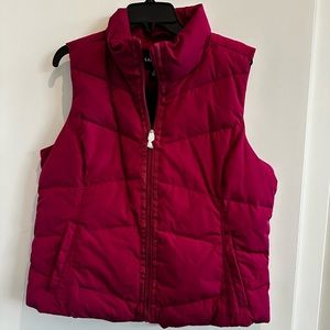Land’s End NWT down puffer vest size L